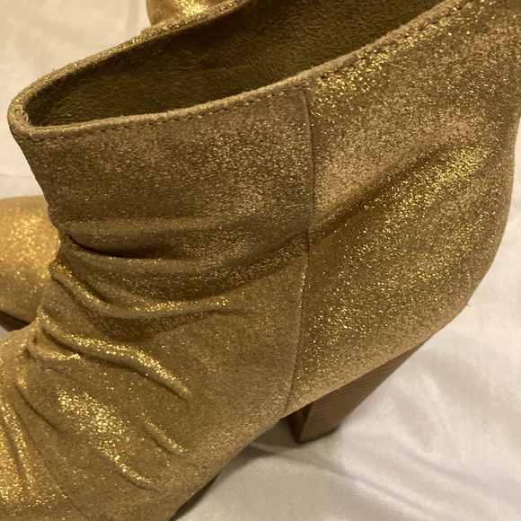 Seychelles gold glitter leather upper bootie size 7 - Picture 6 of 9
